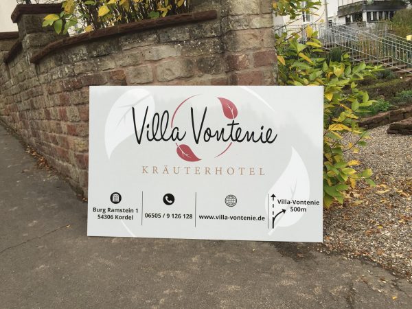 Schilder Aussenwerbung